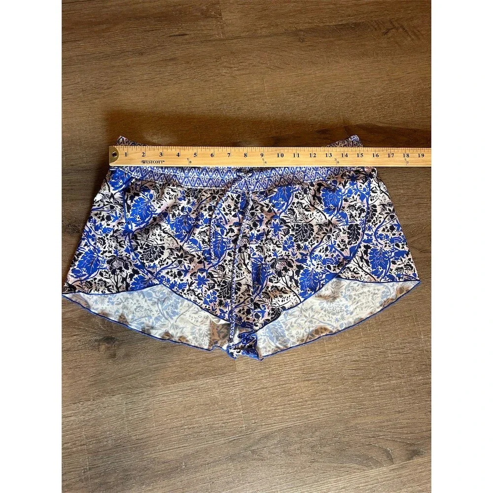 Athleta Swim Board Shorts Womens Size M Blue Floral Drawstring Lined